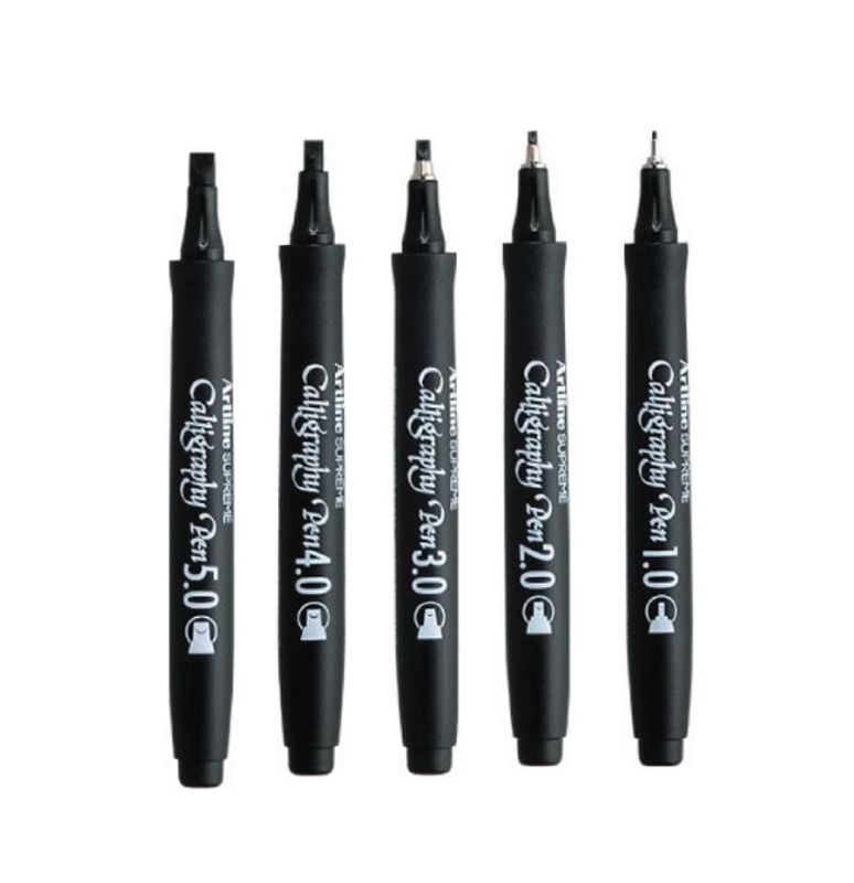 Artline Supreme Kalligrafi penner, 5 stk / flere farger