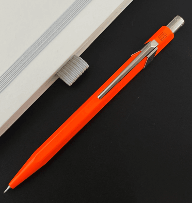 Caran d´Ache 849 Ballpointpen, flere farger