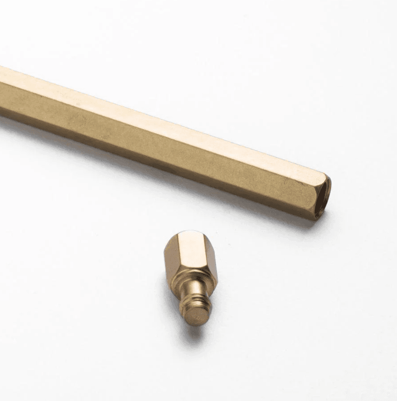 Ystudio Mineholder, Messing